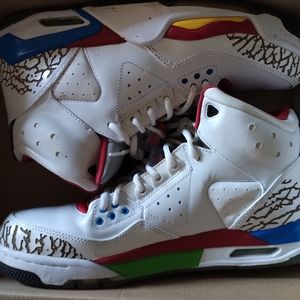 Air Jordan Size: 11 Multiple Colors